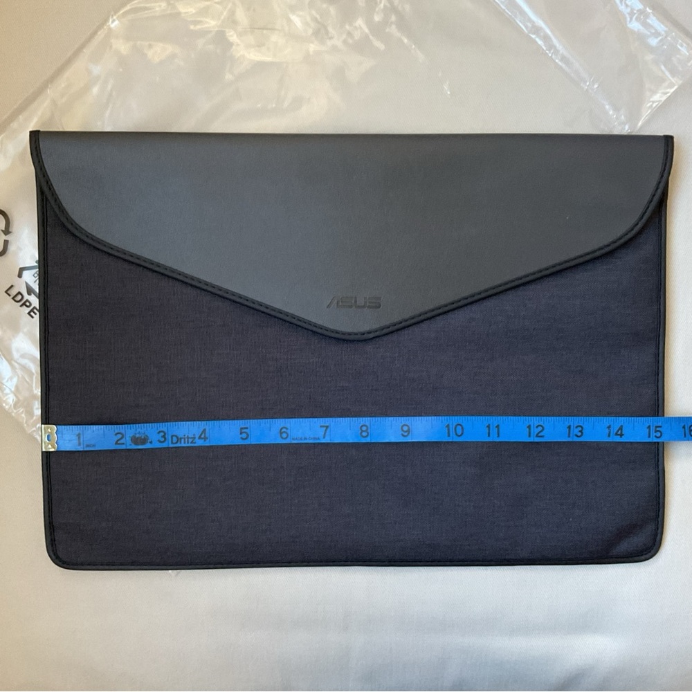 ASUS Black Laptop Sleeve for Men - Picture 6 of 7
